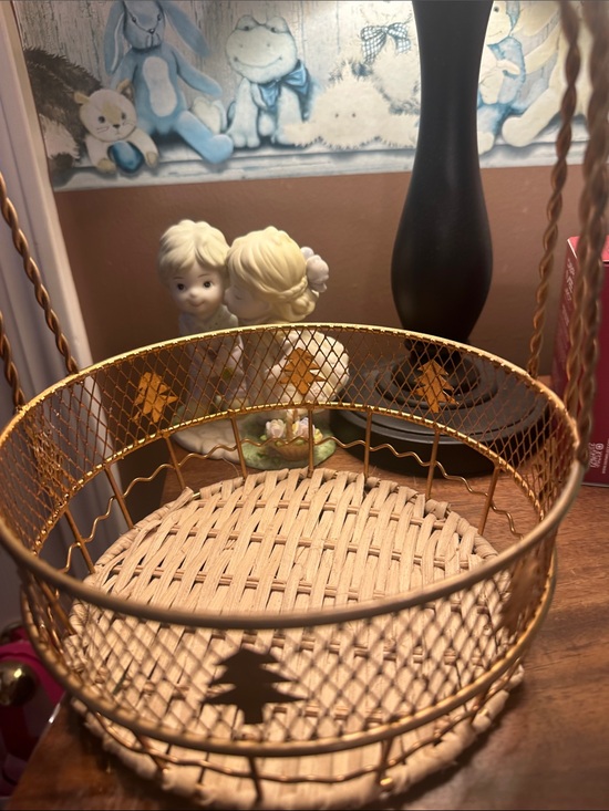 Other - Christmas tree Gold metal Wire and Wicker Round Decorative Basket  NEW